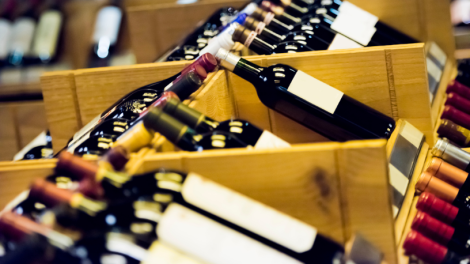 Sidnei Piva de Jesus convida você a explorar os vinhos mais marcantes das principais regiões produtoras do mundo.