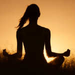 Gustavo Luíz Guilherme Pinto mostra como a meditação fortalece corpo e mente, promovendo equilíbrio e bem-estar duradouro.