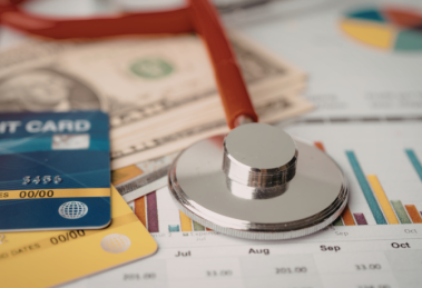 Custos de saúde e bem-estar no orçamento mensal exigem equilíbrio entre prevenção, qualidade de vida e controle financeiro para evitar excessos e carências, na análise de Márcio Pires de Moraes.