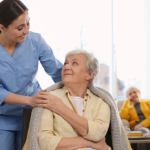 Hospedagem com conforto e acolhimento no Sindnapi - Sindicato Nacional dos Aposentados, Pensionistas e Idosos, promovendo bem-estar, segurança e atendimento humanizado aos associados.